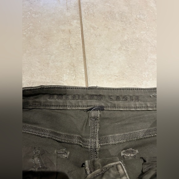 Mens American eagle grey/hint of dark green skinny ripped jeans size 34x32 - Picture 6 of 11